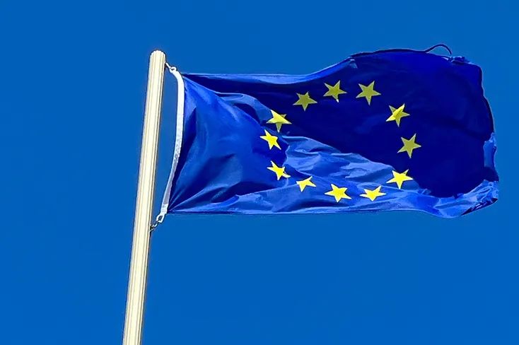 Europese Dienstenrichtlijn kan leges in de weg staan